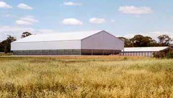 Bulkstor grain storage building